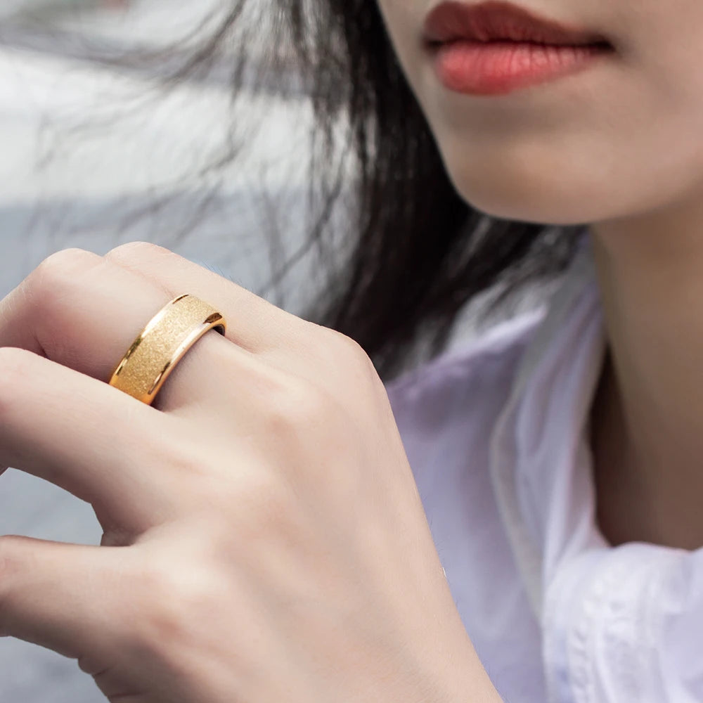Bague connectée suivi santé performance en or pour un style élégant et fonctionnel