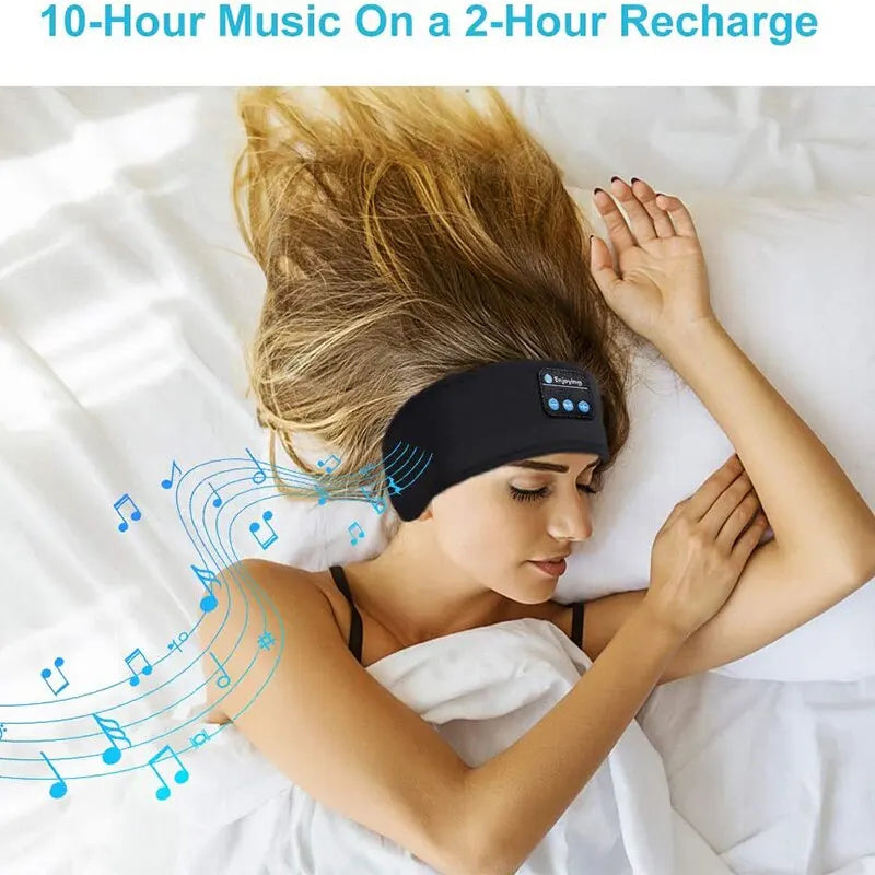 Bandeau audio intelligent avec musique pendant 10 heures sur une recharge de 2 heures, porté par une femme allongée
