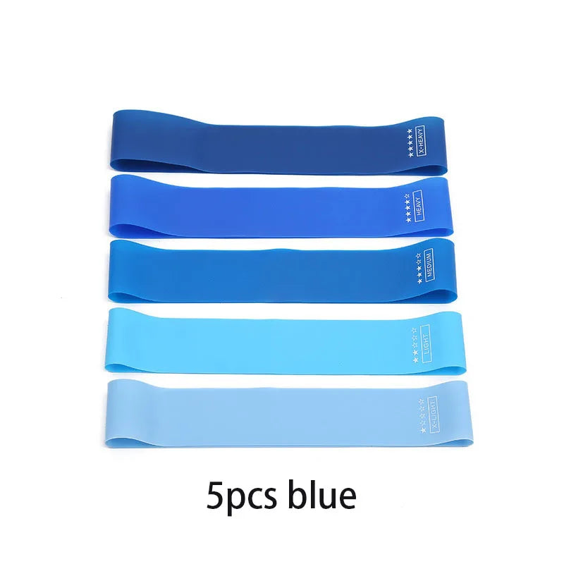 Ensemble de 5 bandes élastiques musculation de différentes nuances de bleu pour un entraînement efficace