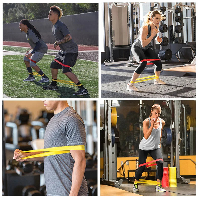 Bandes élastiques musculation utilisées par des personnes pour des exercices de fitness en extérieur et en salle