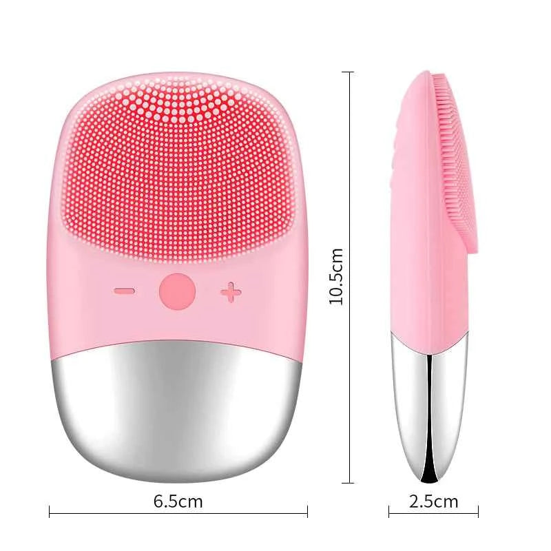 Brosse nettoyante sonique rose avec des dimensions de 10.5 cm x 6.5 cm pour un nettoyage doux du visage