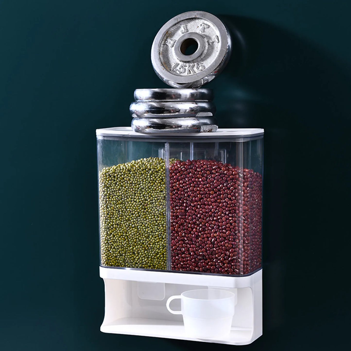 Distributeur de nourriture pratique avec deux compartiments pour conserver les grains en toute simplicité