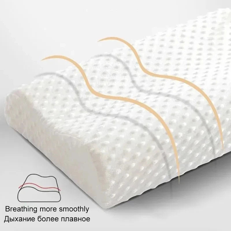 Oreiller mémoire de forme avec surface alvéolée pour un confort optimal pendant le sommeil